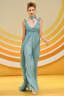 Couture Carrie: Glamorous Gowns